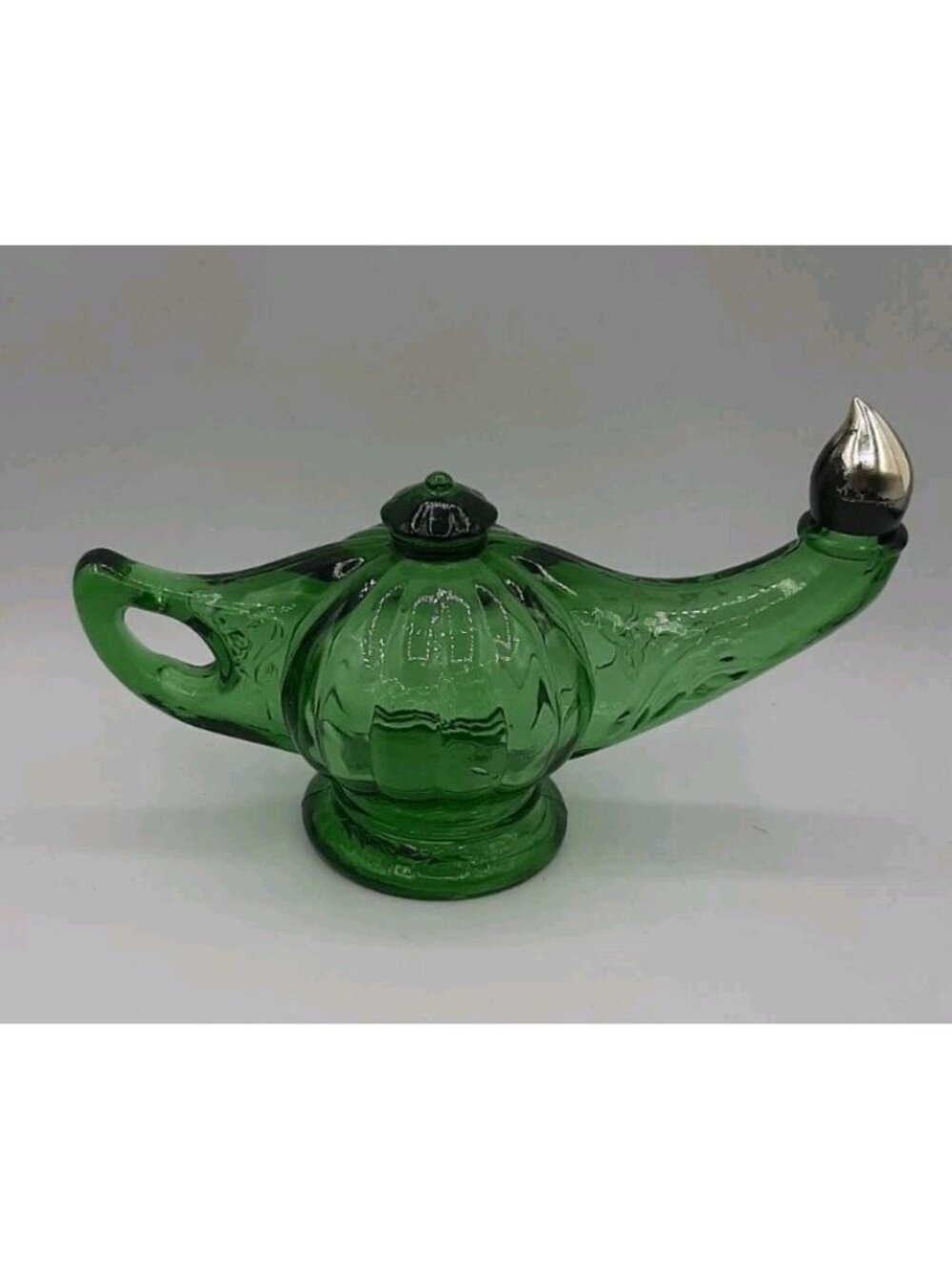 Avon Aladdin’s Lamp Green Glass Genie Bottle Bath Oil Decanter Vintage 70s Empty